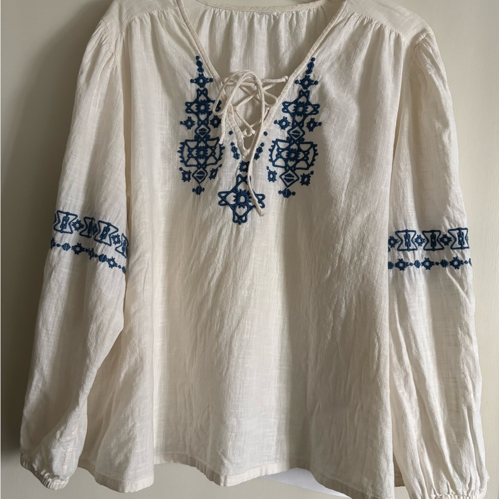 Beautiful Embroidered Cotton Ivory Blouse Size XL
